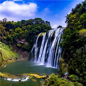 6D5N Guizhou Group Tour Package to Guiyang, Huangguoshu Waterfall, Miao Village, Guizhou Cuisine, 5 Star Diomand Hotel